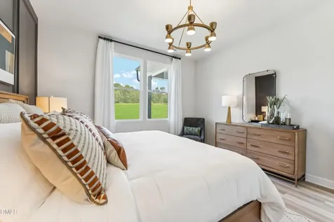 1105 Palisade Bluff Lane Apex NC 27502