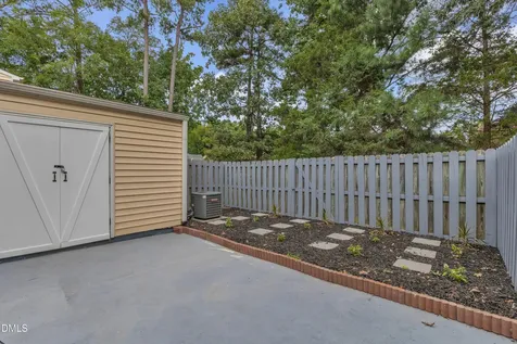 12 Patriot Circle Durham NC 27704