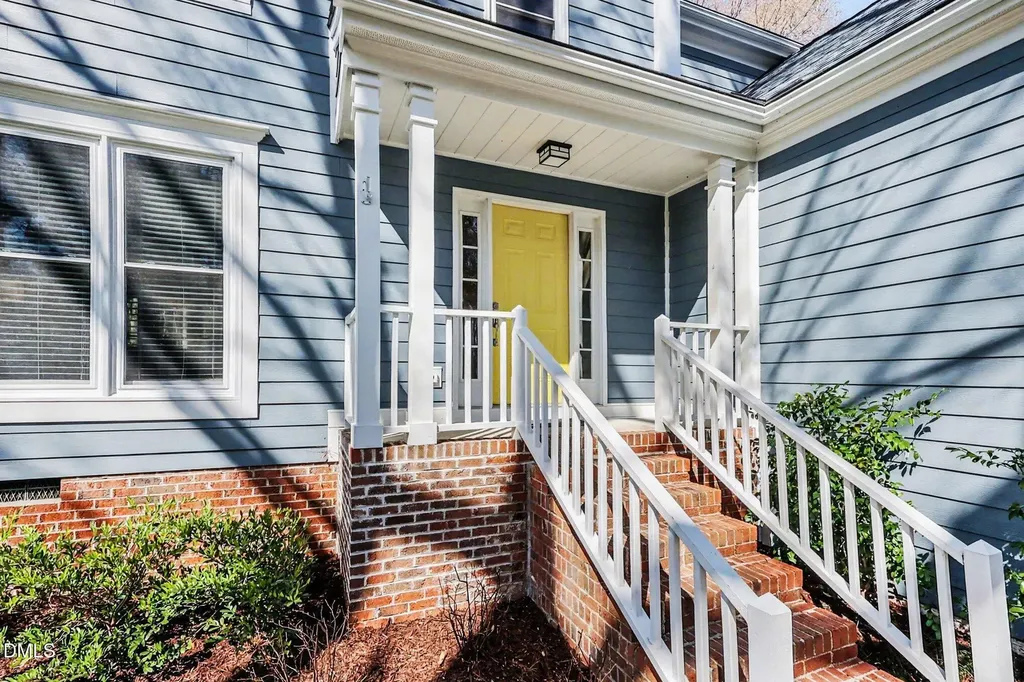 102 Woodshire Lane Chapel Hill NC 27514