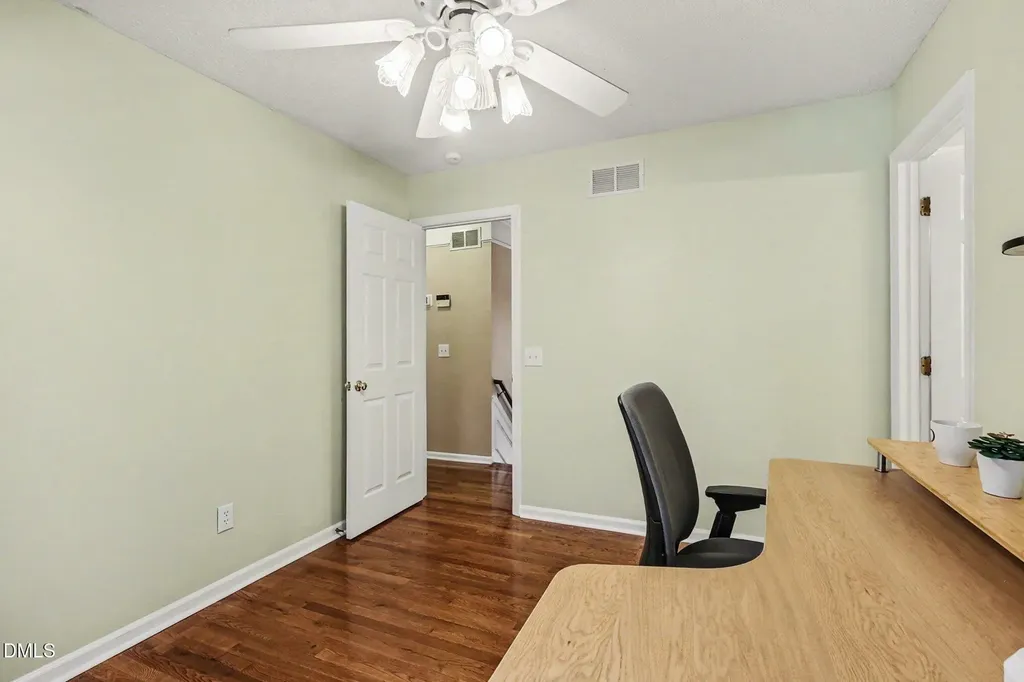 102 Woodshire Lane Chapel Hill NC 27514