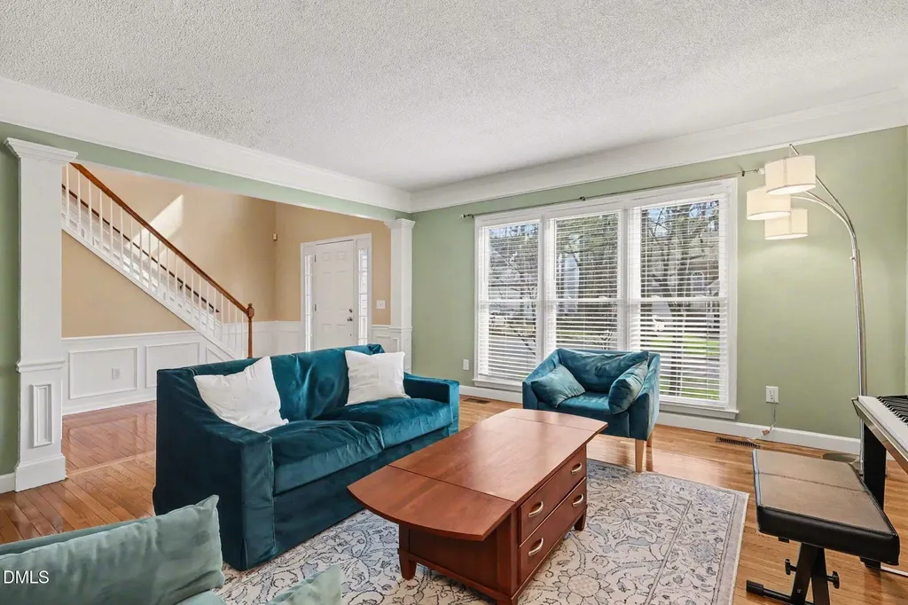 102 Woodshire Lane Chapel Hill NC 27514