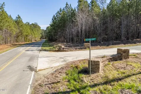 182 Chetango Mountain Road Chapel Hill NC 27516