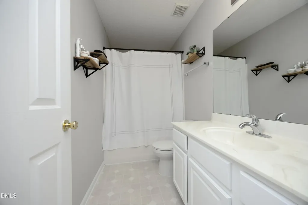 8129 Caliber Woods Drive Raleigh NC 27616