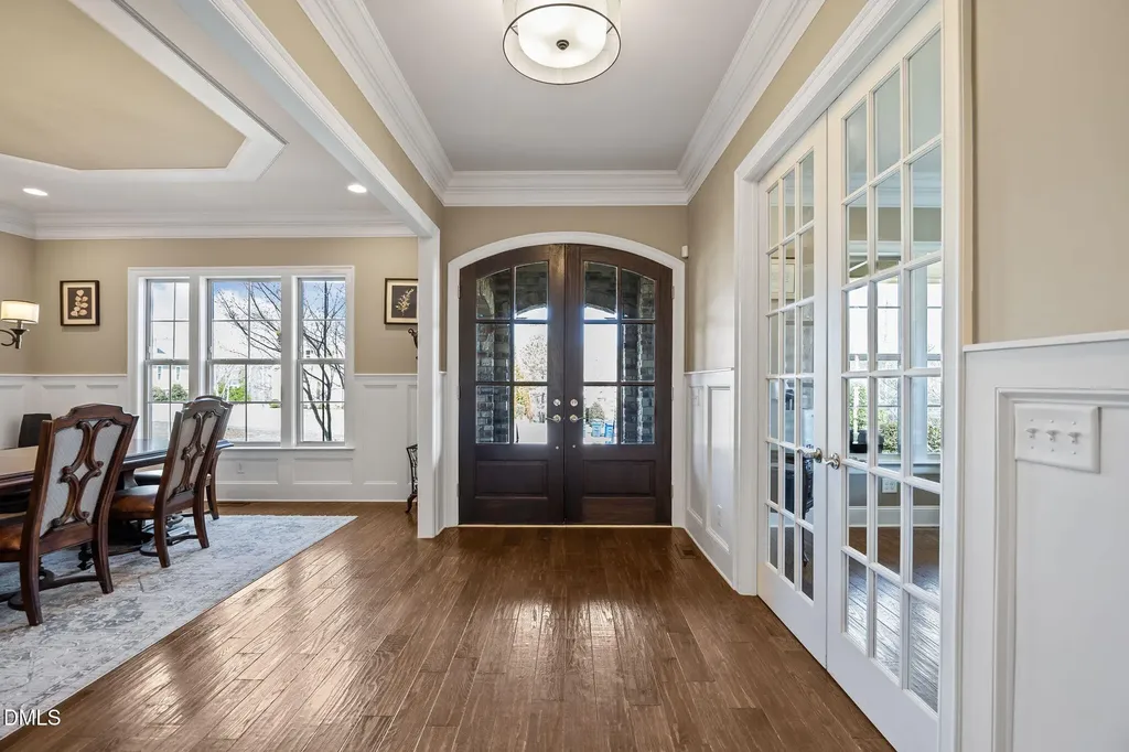 352 Rolling Meadows Lane Chapel Hill NC 27517