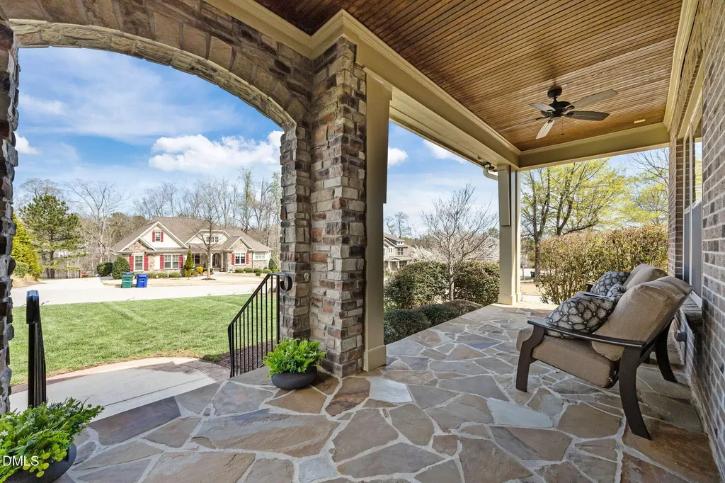 352 Rolling Meadows Lane Chapel Hill NC 27517