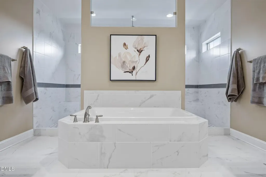 352 Rolling Meadows Lane Chapel Hill NC 27517