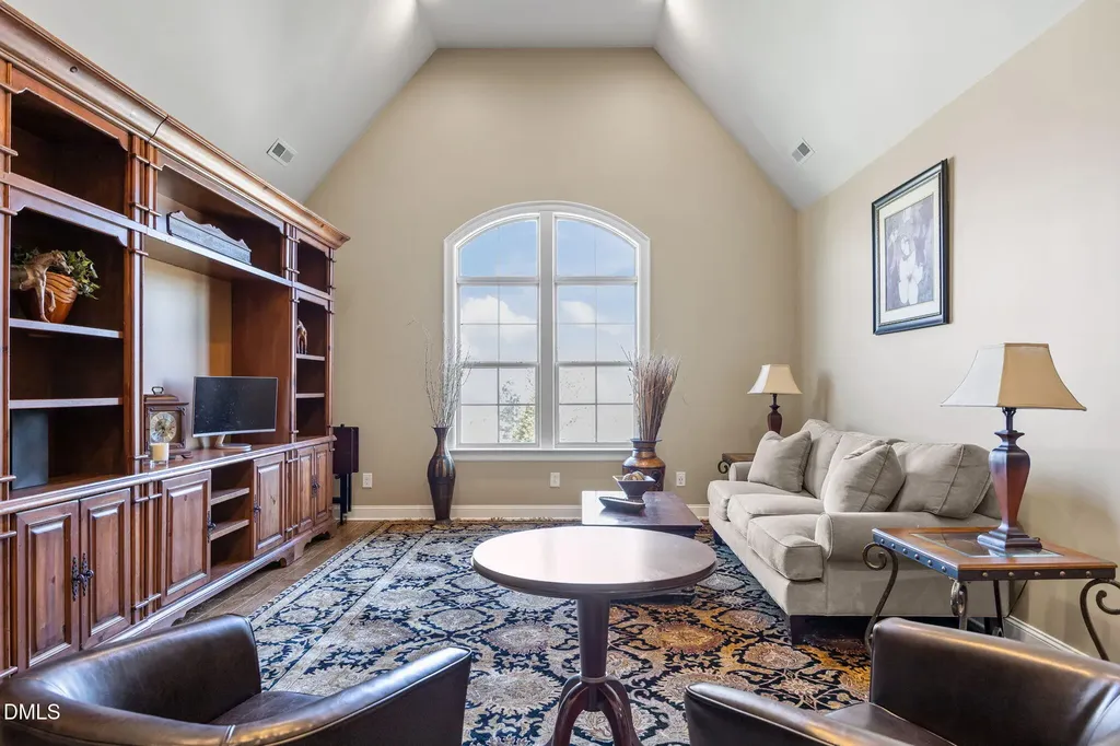 352 Rolling Meadows Lane Chapel Hill NC 27517