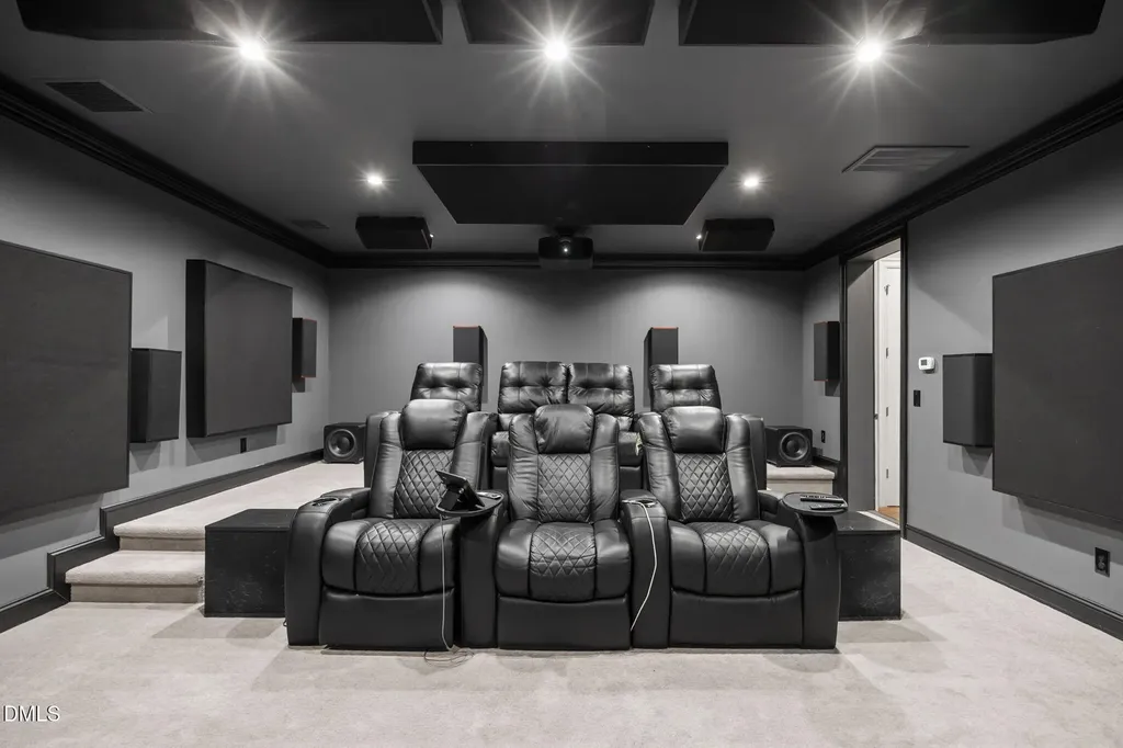 352 Rolling Meadows Lane Chapel Hill NC 27517