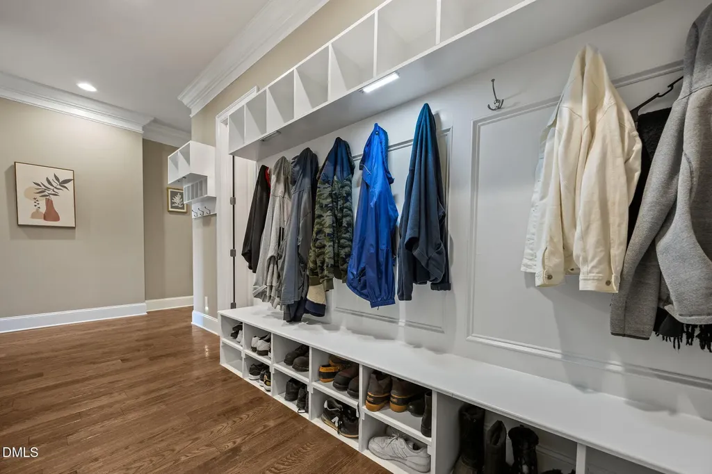 352 Rolling Meadows Lane Chapel Hill NC 27517