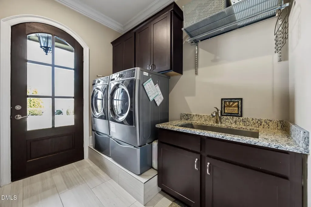 352 Rolling Meadows Lane Chapel Hill NC 27517