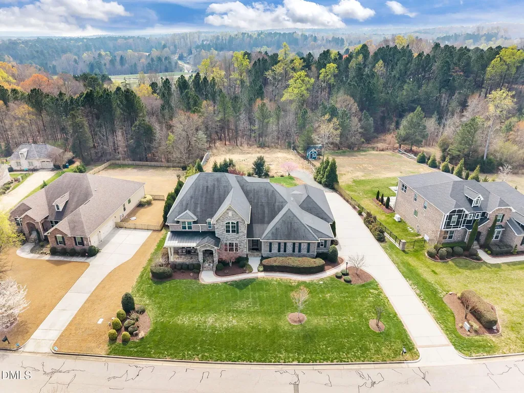 352 Rolling Meadows Lane Chapel Hill NC 27517