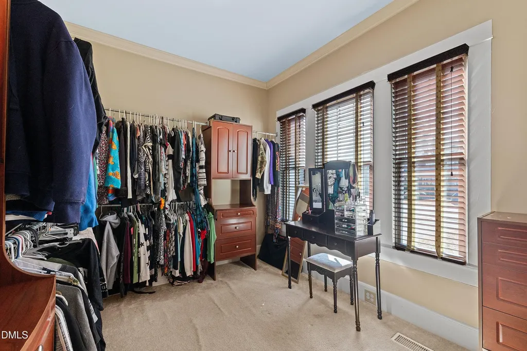 604 W Divine Street Dunn NC 28334