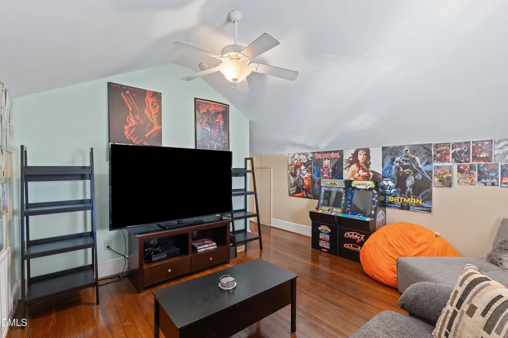 604 W Divine Street Dunn NC 28334
