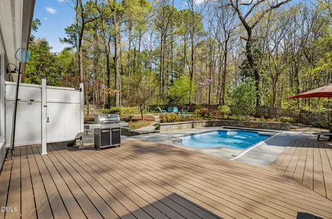 127 Lochwood West Drive Cary NC 27518