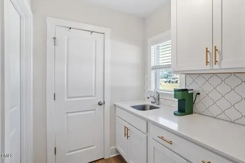 68 Salem Village Drive Fuquay Varina NC 27526