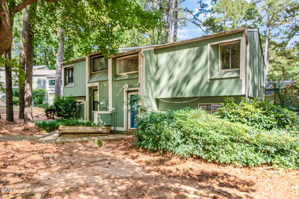 5920 Farm Gate Road Raleigh NC 27606