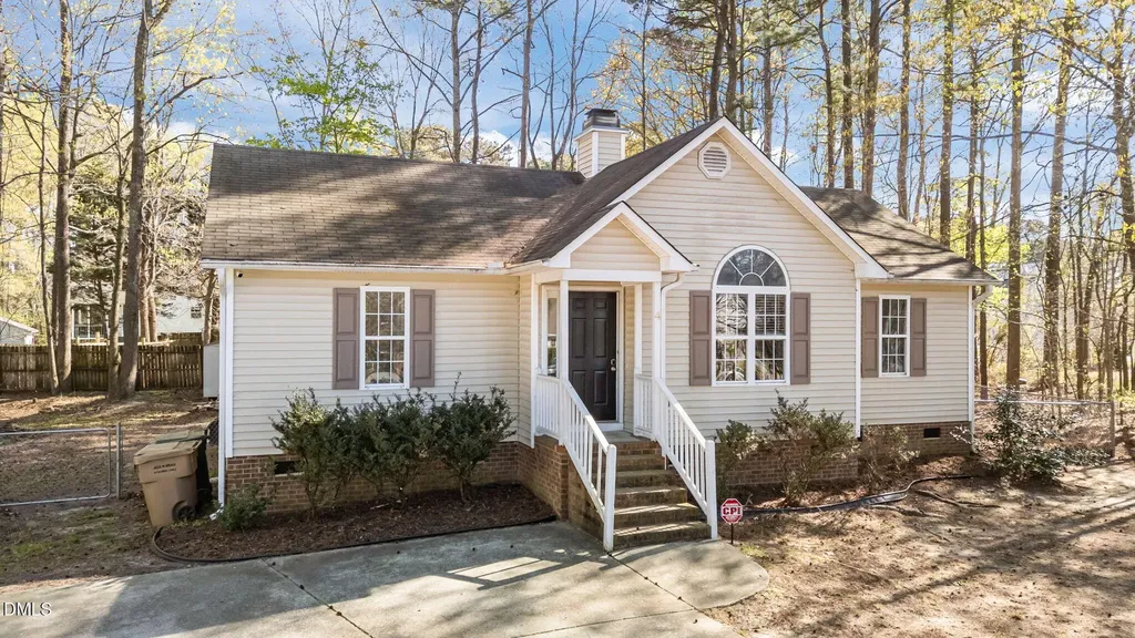 4 Feeney Court Clayton NC 27520