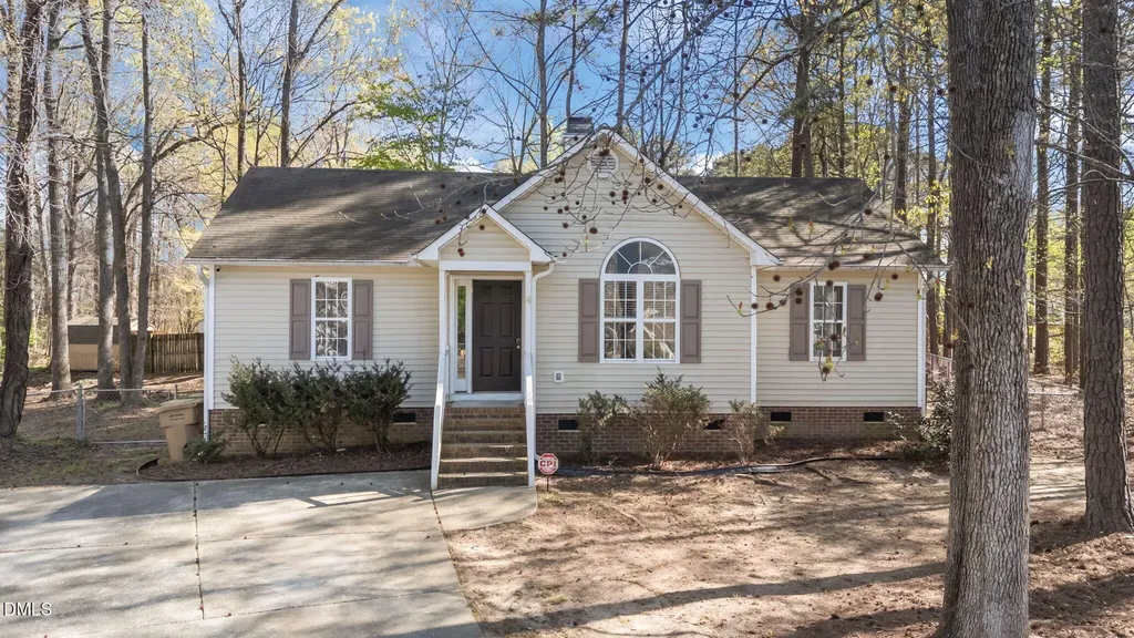 4 Feeney Court Clayton NC 27520