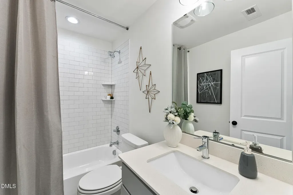 4821 Gossamer Lane Raleigh NC 27616