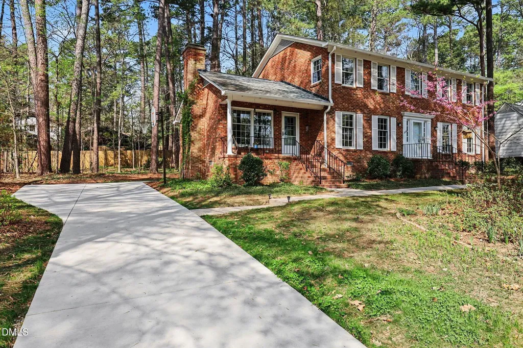 806 Churchill Drive Chapel Hill NC 27517