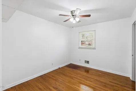 112 E Franklin Street Zebulon NC 27597
