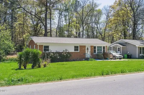 112 E Franklin Street Zebulon NC 27597
