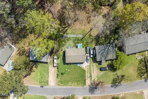 112 E Franklin Street Zebulon NC 27597