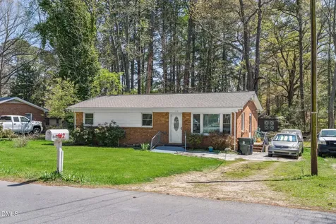 112 E Franklin Street Zebulon NC 27597