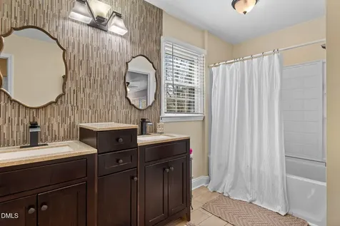 413 Courtland Drive Elon NC 27244