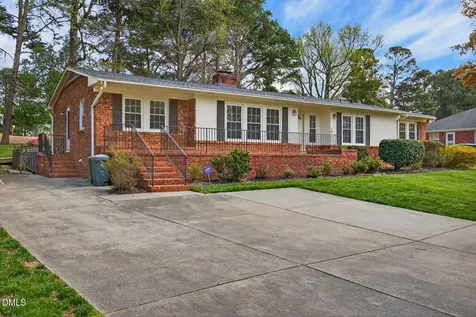 4707 Ramblewood Drive Greensboro NC 27406