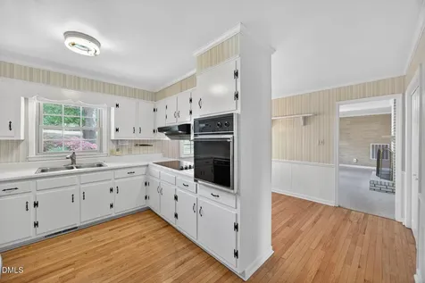 4707 Ramblewood Drive Greensboro NC 27406