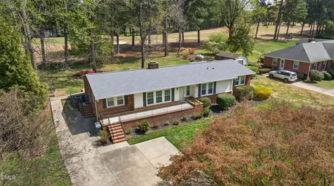 4707 Ramblewood Drive Greensboro NC 27406