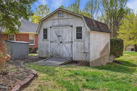 4707 Ramblewood Drive Greensboro NC 27406