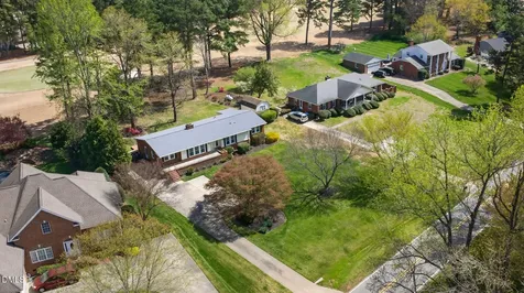 4707 Ramblewood Drive Greensboro NC 27406