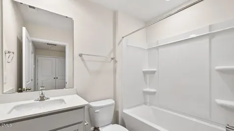 41 Rusling Leaf Drive Fuquay Varina NC 27526