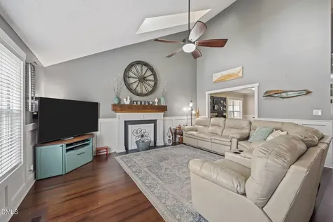 108 Holly Ridge Lane Mebane NC 27302
