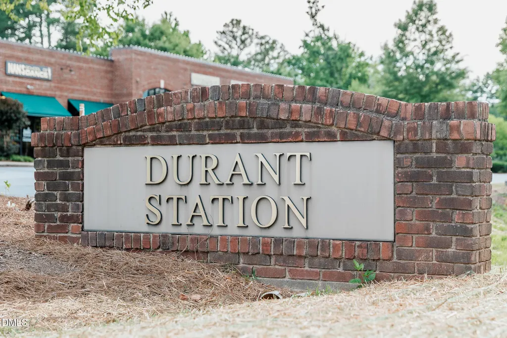 4811 Gossamer Lane Raleigh NC 27616