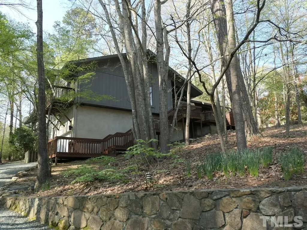 630 Bayberry Drive Chapel Hill NC 27517