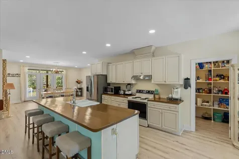 6370 Golden Court Zebulon NC 27597