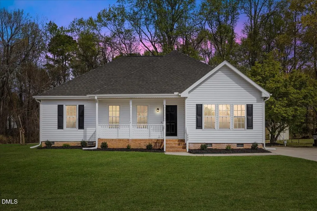 209 Hunters Farm Drive Raleigh NC 27603