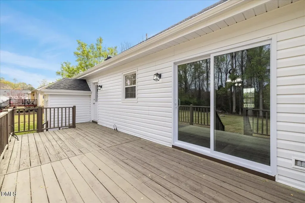 209 Hunters Farm Drive Raleigh NC 27603