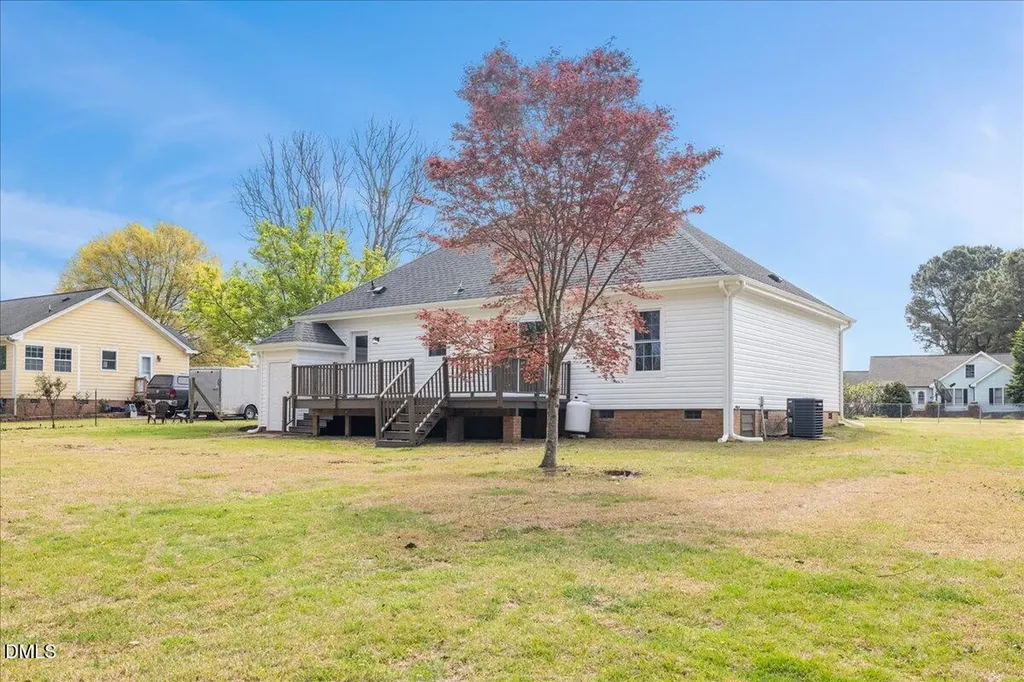 209 Hunters Farm Drive Raleigh NC 27603