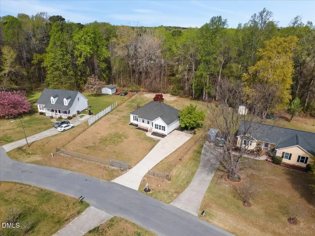 209 Hunters Farm Drive Raleigh NC 27603