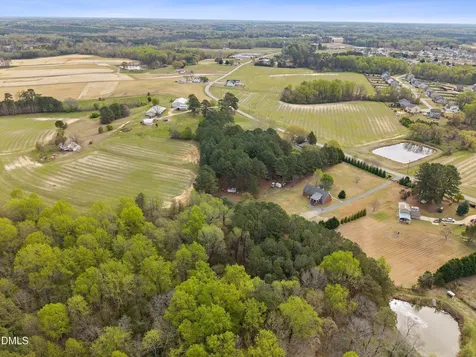 2265 Bud Lipscomb Road Willow Springs NC 27592