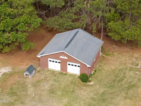 2265 Bud Lipscomb Road Willow Springs NC 27592