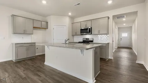 41 Honeydew Drive Angier NC 27501