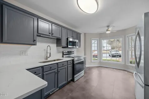 2813 Bedfordshire Court Raleigh NC 27604