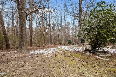 2813 Bedfordshire Court Raleigh NC 27604