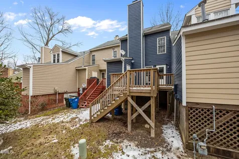 2813 Bedfordshire Court Raleigh NC 27604