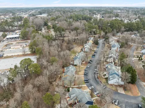 2813 Bedfordshire Court Raleigh NC 27604